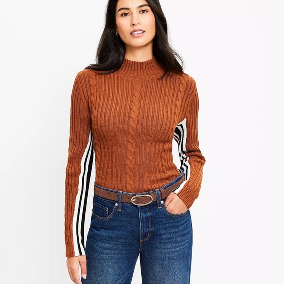 LOFT Sweaters - LOFT Side Stripe Cable Knit Sweater